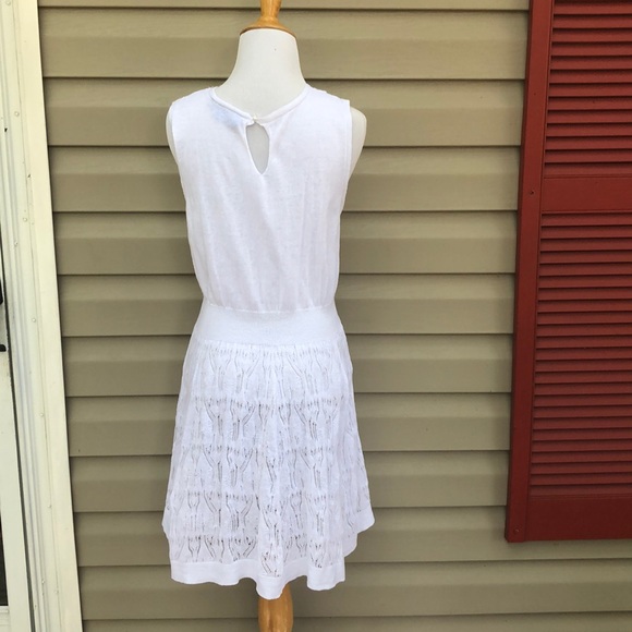 Vera Wang women’s sleeveless white crochet dress - Picture 4 of 6